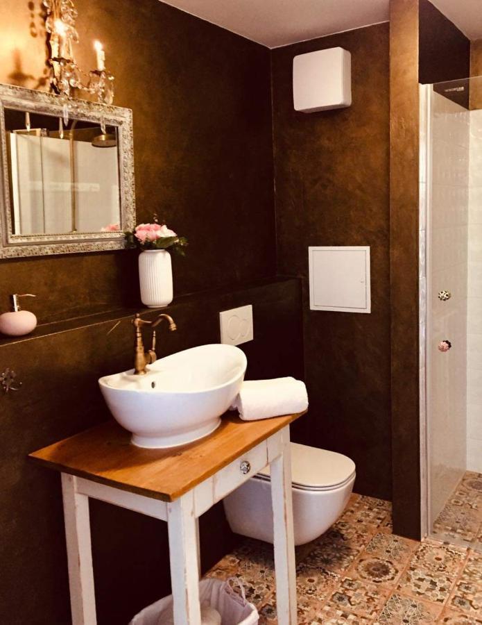 Appartements Des Merveilles ミクロフ エクステリア 写真